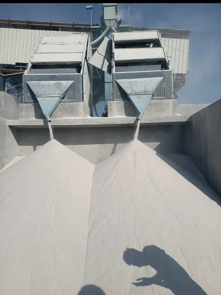 Coarse Grade Silica Sand