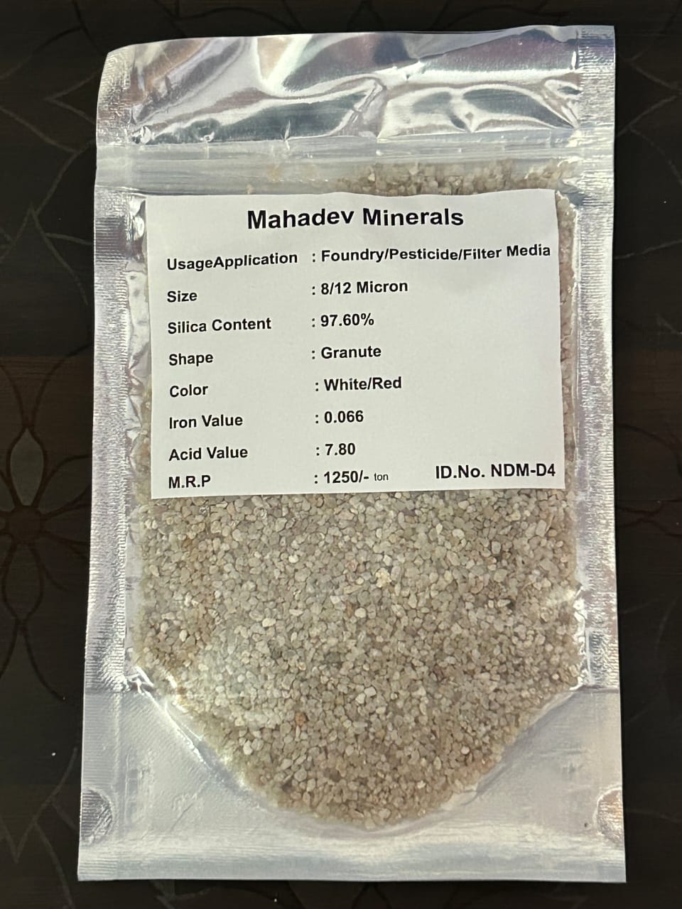 White/Red Silica Sand(Size: 8/12 Micron)